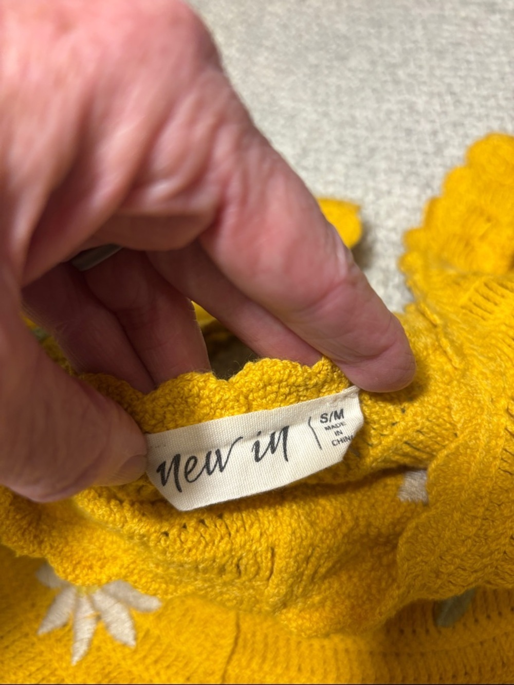 Crochet Embroidered Daisy Crop Tank Top Yellow Festival - Picture 3 of 13